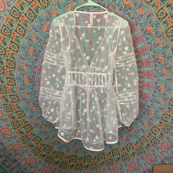 For Love And Lemons Sheer White Floral Lia Robe